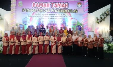 Sekda Buton Buton Hadiri Wisuda TK Alquran DWP Kabupaten Buton