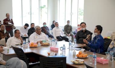 Dorong Industri Aspal, La Bakry: Kami Akan Permudah Investasi Masuk ke Buton