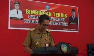 Tingkatkan Kualitas Pelayanan, Pemkab Buton Selatan Gelar Bimtek