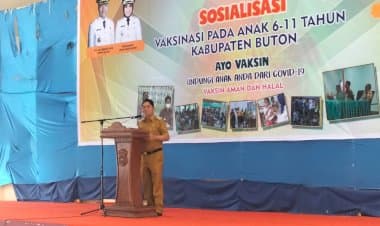 Bupati Buton Buka Sosialisasi Program Vaksinasi Anak 6-11 Tahun