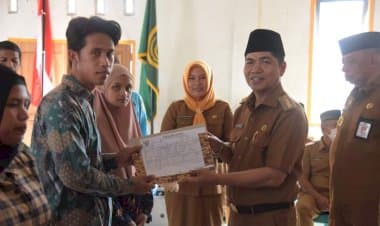 Puluhan Pasutri Ikuti Sidang Isbat Nikah