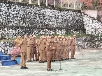 Pimpin Apel Pagi, Wakil Bupati Buton Tekankan Kedisiplinan dan Etos Kerja ASN