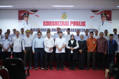 Bupati Buton Buka Konsultasi Publik RKPD 2027, Tegaskan Penguatan SDM Jadi Prioritas