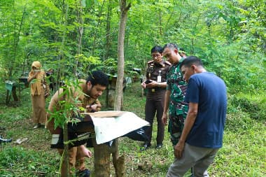 Bupati Buton Dukung dan Apresiasi Usaha Peternakan Madu Trigona di Kancinaa