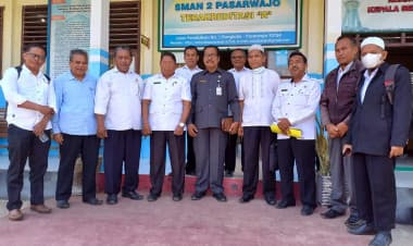 Komitmen Meningkatkan Mutu Pendidikan, Pengawas Dikmen Kabupaten Buton Lakukan Supervisi Terpadu