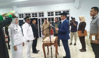Pj Bupati Buton Resmi Lantik Pejabat Administrator dan Pengawas
