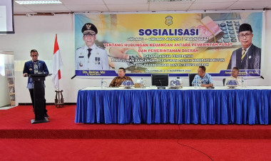 Pj Bupati Buton Buka Sosialisasi UU Nomor 1 Tahun 2022