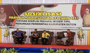 Buka Sosialisasi PP No 94 Tahun 2021, Sekda Buton: PNS Dilarang Keras Berpolitik