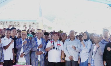 Pj Gubernur Sultra Dukung Potensi Pariwisata di Festival Pulau Pendek Desa Boneatiro