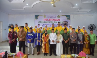 14 Calon Jemaah Haji Kabupaten Buton Tahun 1445 H/2024 M Diberangkatkan