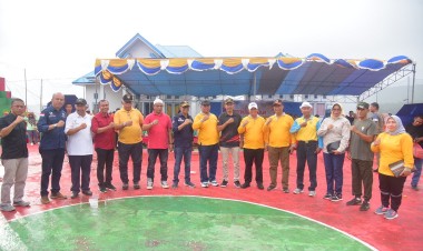 Pj Bupati Buton Buka Rangkaian Lomba dalam Perayaan HUT ke-19 Desa Lambusango Timur