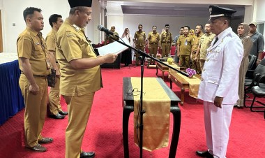Sekda Buton Lantik Penjabat Kepala Desa Wakalambe