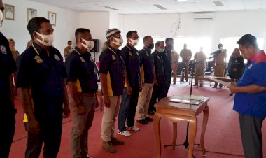 La Bakry Kukuhkan Pengurus Bapopsi Buton