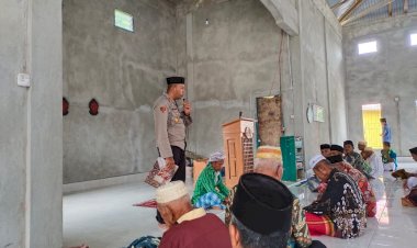 Dirangkaikan Dengan Sosialisasi Maklumat Kapolri, IPTU Herman Mota Pamit Pada Masyarakat Siompu