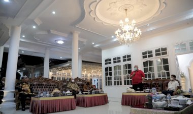 Gubernur Ali Mazi Sebut Kedatangan Kemenko Marves Merupakan Suatu Kemajuan Perkembangan Asbuton