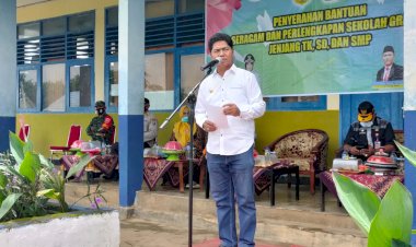 Bupati Buton Himbau Kepala Sekolah dan Guru Prioritaskan Pembangunan SDM