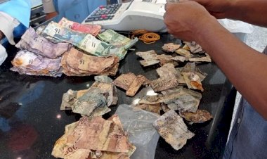 Uang Rupiah Anda Rusak? Cek di Sini Cara Menukarnya