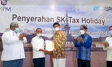 Serahkan Tax Holiday ke PT KPA, Bahlil Lahadalia Apresiasi Kinerja La Bakry