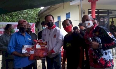 Peduli Dampak Covid-19, DPC Partai Gerindra Kabupaten Buton Bagikan Sembako