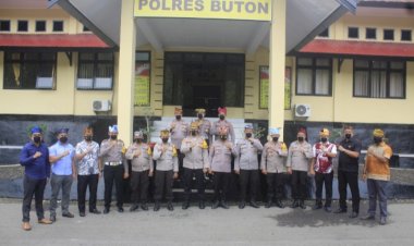 Angkat Kearifan Lokal, Kapolres Buton Canangkan Penggunaan Kampurui pada Seluruh Anggota