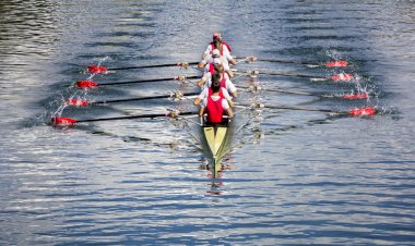 Pemda Buton Diminta Bina Suku Bajo untuk Menjadi Atlet Renang dan Dayung