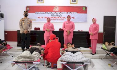 Sambut HUT Bhayangkara ke-75 Polres Buton Gelar Donor Darah dan Tes Urine