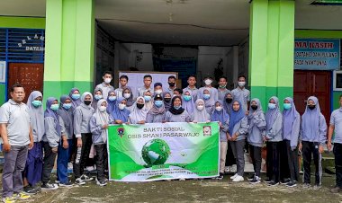 Peduli Lingkungan, OSIS SMA Negeri 1 Pasarwajo Gelar Baksos di Pantai Pelabuhan Banabungi