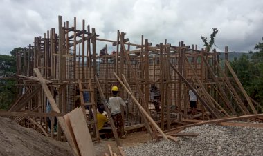 Pembuatan Bak Penampung Air Desa Laburunci Dalam Proses Pengerjaan