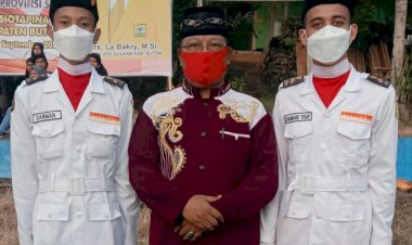 Kepala SMAN 2 Pasarwajo Bangga Dua Siswanya Jadi Pengerek Bendara Upacara KBK PMI