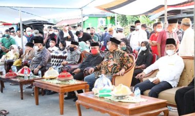 Sejumlah Pejabat dan Politisi Hadiri Pemakaman Ibunda Gubernur Ali Mazi