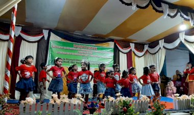 Kelurahan Holimombo Gelar Ramah Tamah Pelepasan Mahasiswa KKA UM Buton