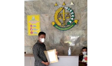 Kades Wasuemba Dilapor di Kejati Sultra Soal Dugaan Pencurian Biota Laut