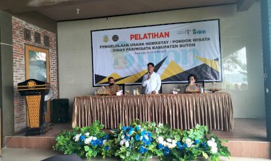 Dongkrak Pariwisata, Bupati Buton Buka Pelatihan Pengelolaan Usaha Homestay