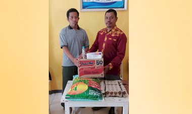 Pemdes Warinta Bagikan Bantuan Sembako, Masker dan Hand Sanitizer