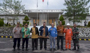 Badan Pengembangan Infrastrukur Kementerian PUPR Kunjungi Tambang Aspal Buton