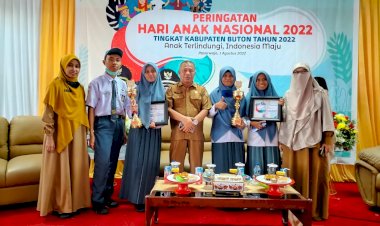 SMAN 1 Pasarwajo Raih Juara 1 Lomba Cerdas Cermat dan Pidato