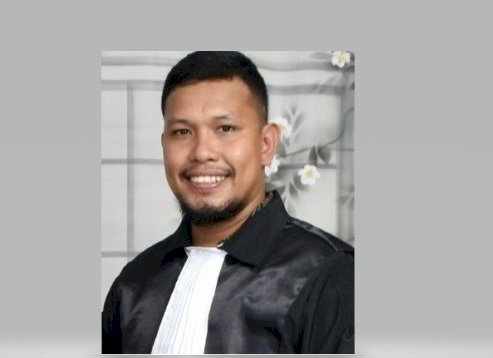 Klarifikasi La Ode Surga Dunia Bersama Kuasa Hukumnya, Soal Pemukulan Lurah Awainulu