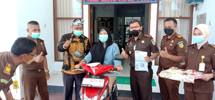 Kejari Buton Umumkan Pemenang Undian Vaksinasi PAKEM Sakti