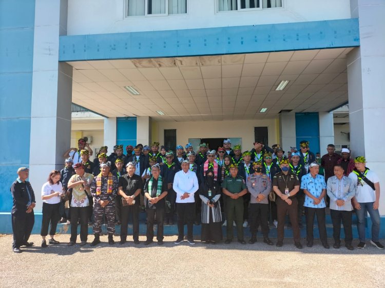 Sambut Kedatangan Rombongan KRI Dewaruci Muhibah Budaya Jalur Rempah, Sekda Buton Paparkan Potensi Pariwisata, Pertanian dan Perikanan